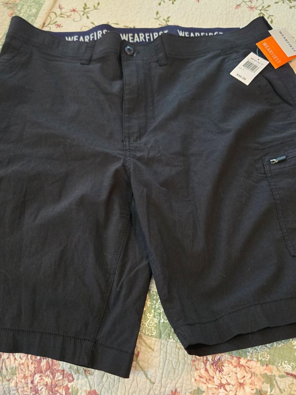 BRAND NEW MEN's CARGO SPORTS SHORTS-BLACK-SIZE 42 #2009